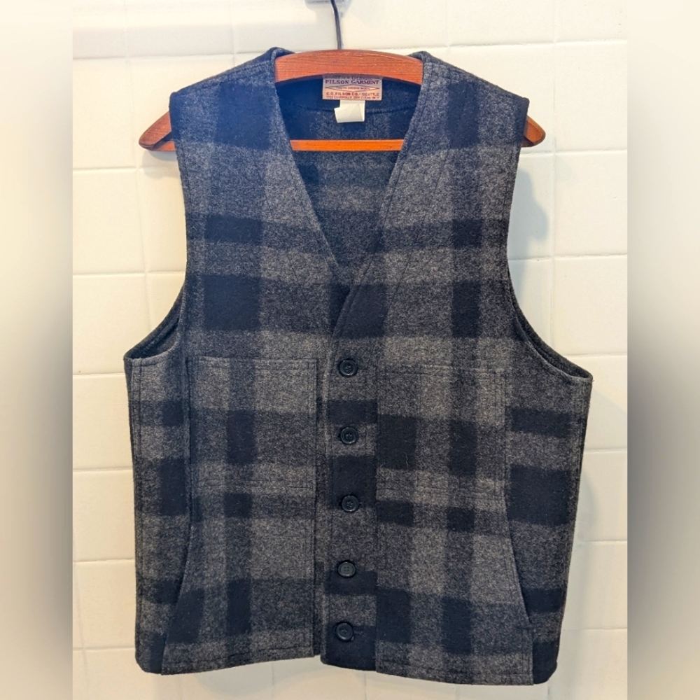 Filson Mackinaw Wool Vest Gray/Black Plaid 40
